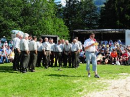 der Schlussgang wird eingesungen
